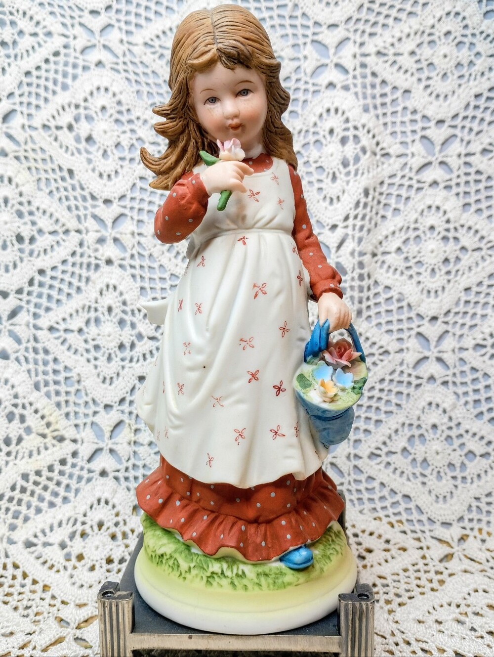 Holly Hobbie Creation HHF-3 Figurine